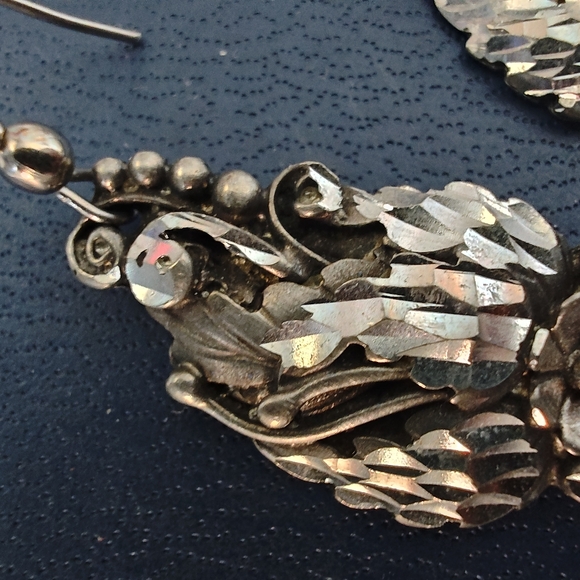 Silver Floral Earrings - Picture 5 of 8